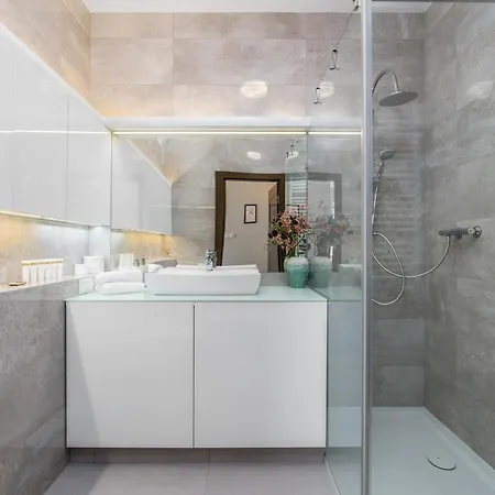 Towarowa By Renters 포즈난