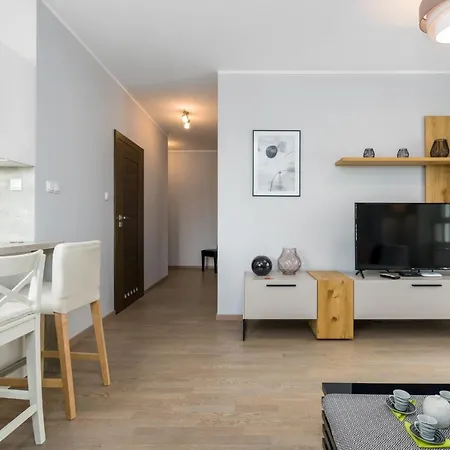 Towarowa By Renters 포즈난