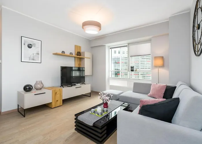 Apartament Towarowa By Renters Poznań