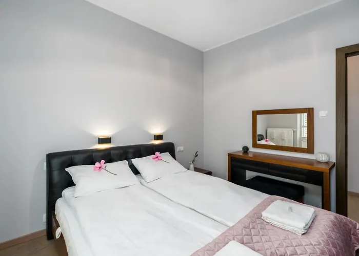 Apartament Towarowa By Renters Poznań